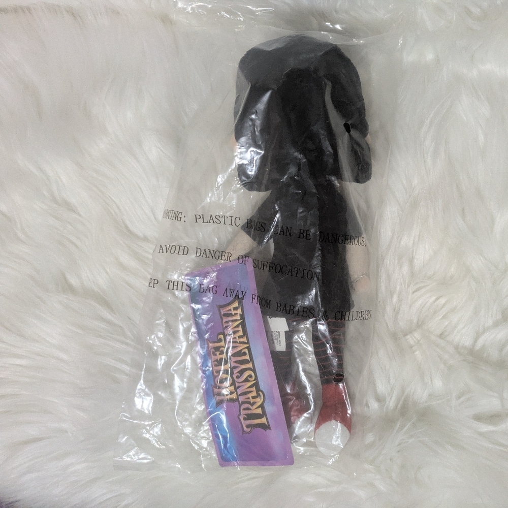 Hotel Transylvania Mavis 11" Plush Stuffed Toy Black and Red New! - Picture 4 of 5